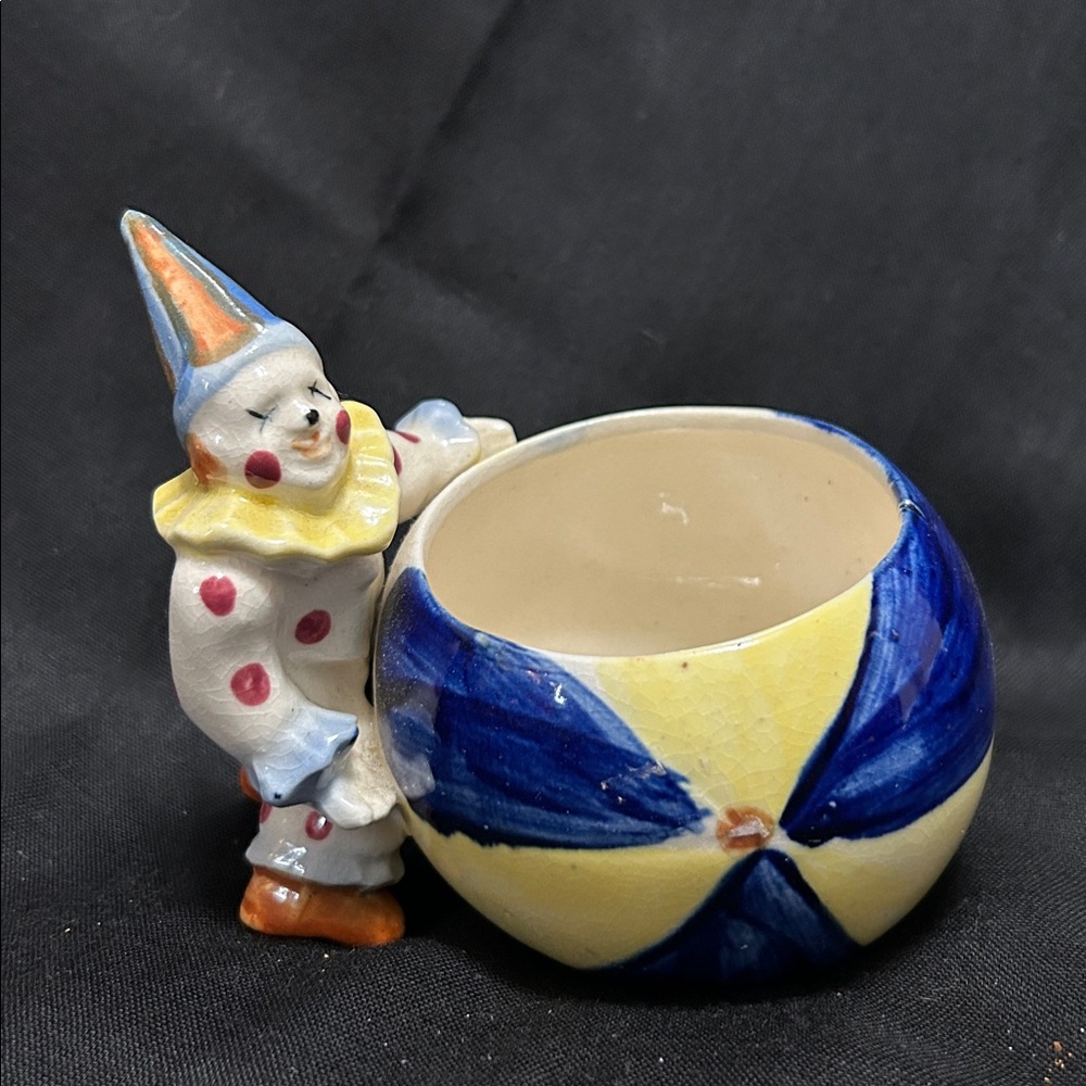 Vintage Made in Japan Clown & Beach Ball Ceramic Planter – Hand Painted